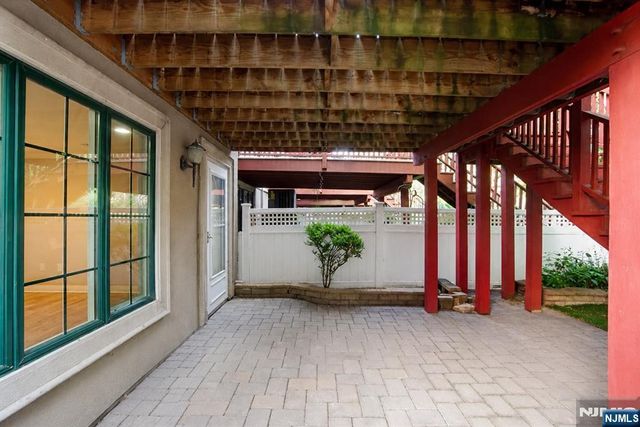 23 Hackensack Avenue, Weehawken, NJ 07086