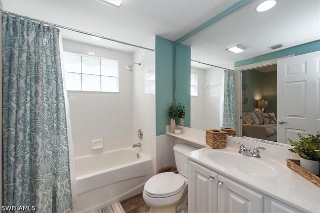 15599 Lattitude DR, Bonita Springs, FL 34135