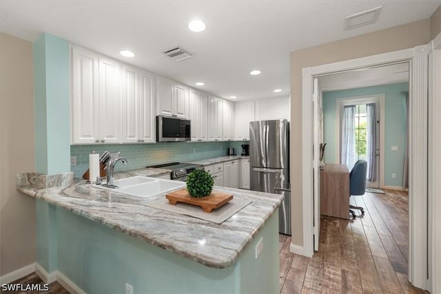 15599 Lattitude DR, Bonita Springs, FL 34135