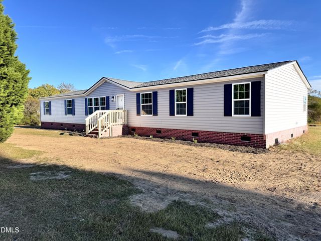 2915 Mclean Chapel Church Road, Bunnlevel, NC 28323