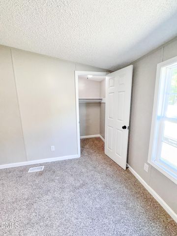 2915 Mclean Chapel Church Road, Bunnlevel, NC 28323