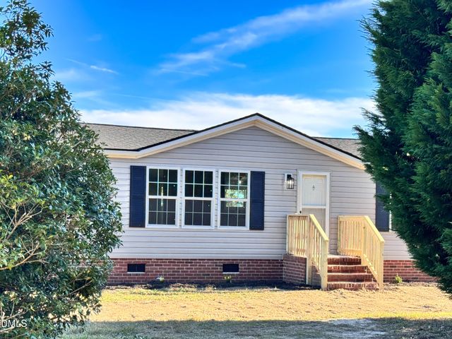 2915 Mclean Chapel Church Road, Bunnlevel, NC 28323