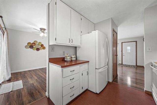 1426 SYCAMORE Street, Iowa City, IA 52240