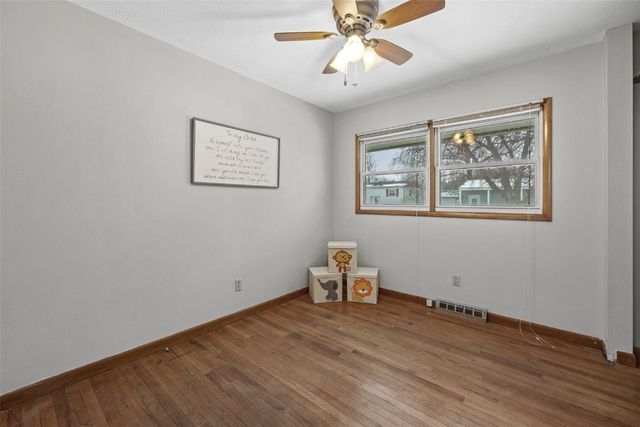 1426 SYCAMORE Street, Iowa City, IA 52240