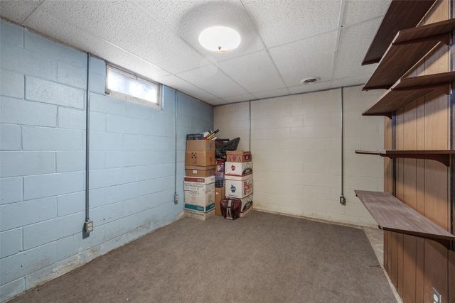 1426 SYCAMORE Street, Iowa City, IA 52240