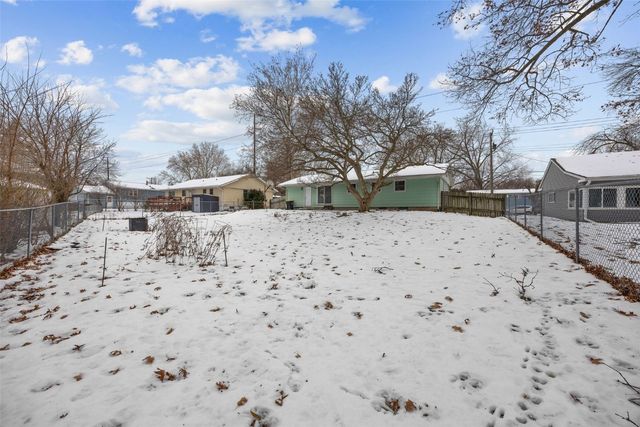 1426 SYCAMORE Street, Iowa City, IA 52240