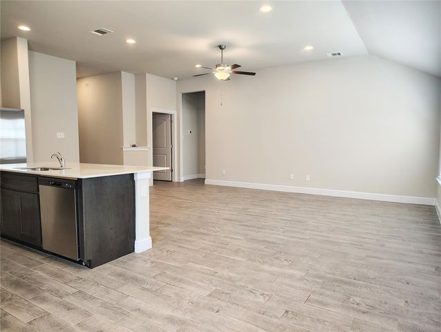 7801 Dakota CIR, Lago Vista, TX 78645