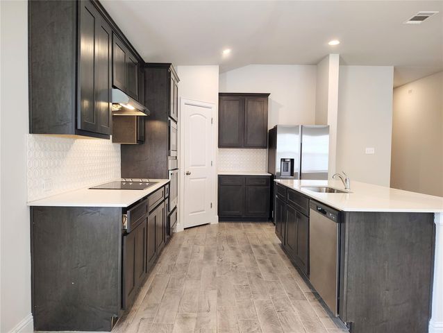 7801 Dakota CIR, Lago Vista, TX 78645