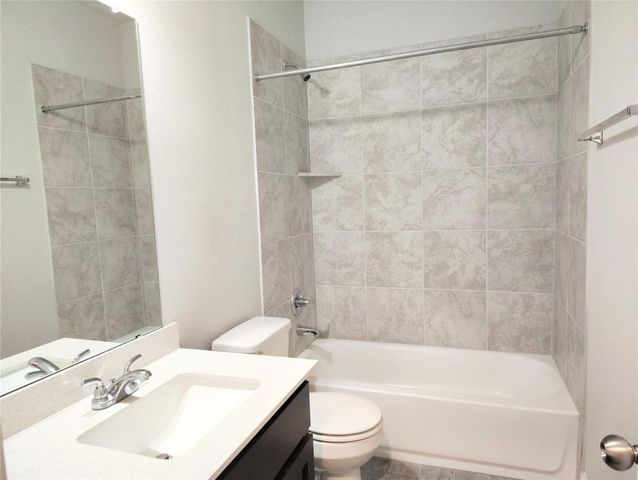 7801 Dakota CIR, Lago Vista, TX 78645