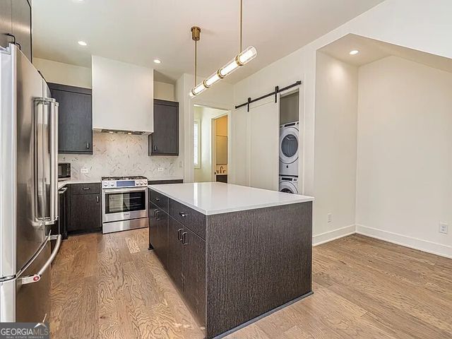 247 Ravenhurst Lane, Fayetteville, GA 30214