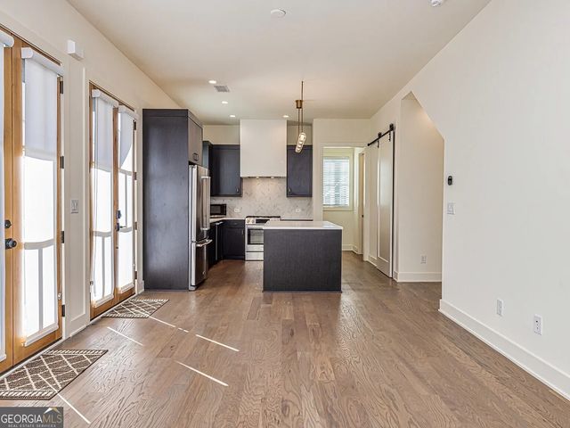 247 Ravenhurst Lane, Fayetteville, GA 30214