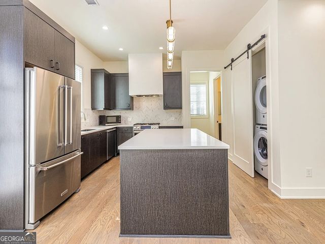 247 Ravenhurst Lane, Fayetteville, GA 30214