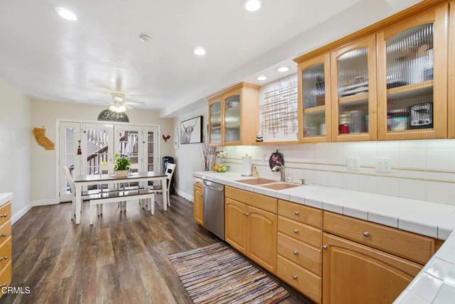 897 Miller Court, Ventura, CA 93003