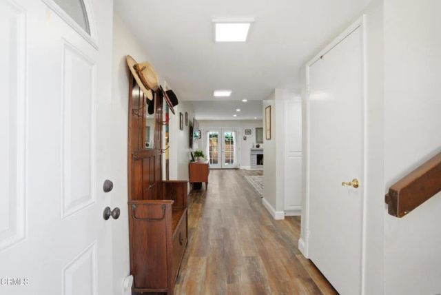 897 Miller Court, Ventura, CA 93003