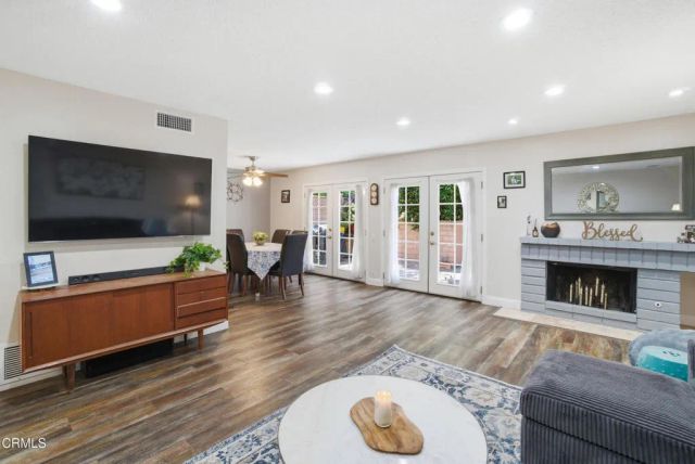 897 Miller Court, Ventura, CA 93003