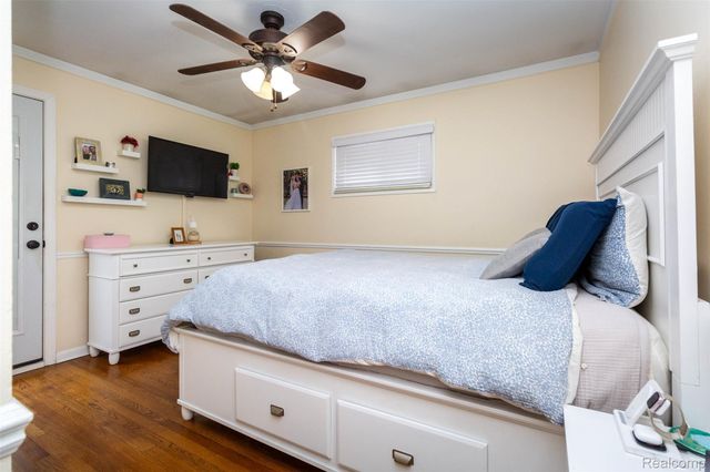 18709 GREY Avenue, Allen Park, MI 48101