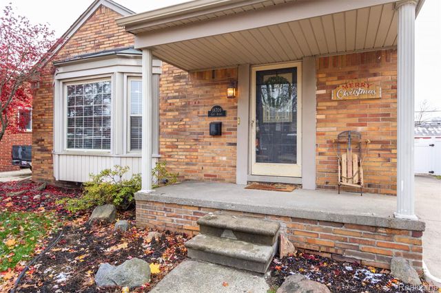 18709 GREY Avenue, Allen Park, MI 48101