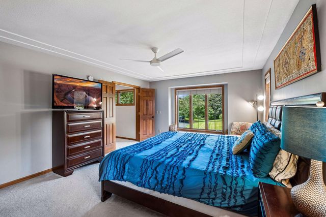 14183 Mccoy Court, Eden Prairie, MN 55347