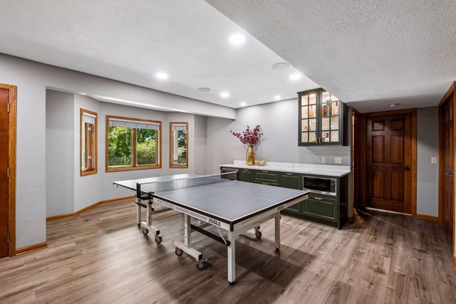 14183 Mccoy Court, Eden Prairie, MN 55347