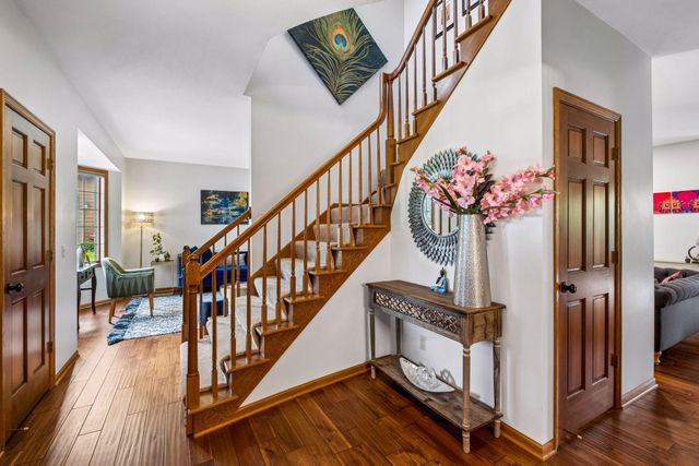 14183 Mccoy Court, Eden Prairie, MN 55347