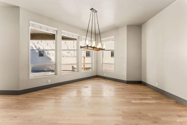 3115 S Old Hickory Way, Boise, ID 83716