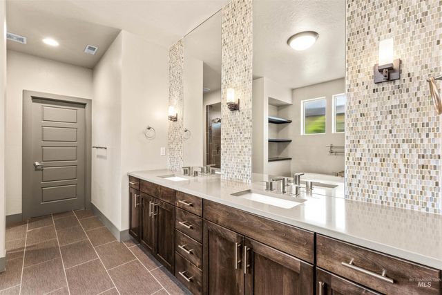 3115 S Old Hickory Way, Boise, ID 83716