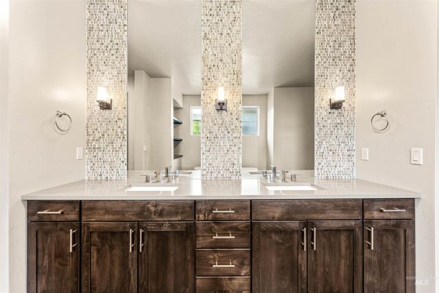 3115 S Old Hickory Way, Boise, ID 83716