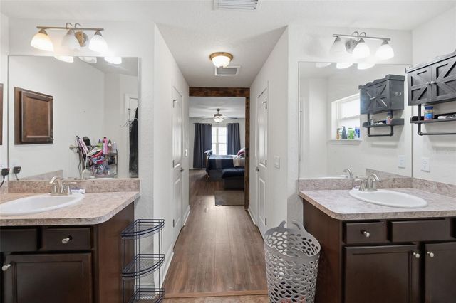 12270 HOUSE FINCH ROAD, Weeki Wachee, FL 34614