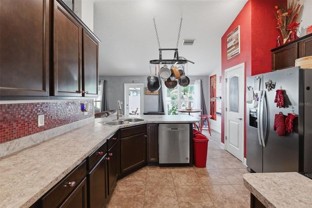 12270 HOUSE FINCH ROAD, Weeki Wachee, FL 34614