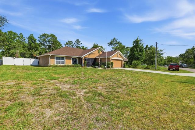 12270 HOUSE FINCH ROAD, Weeki Wachee, FL 34614