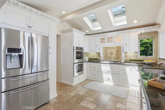 910 Calle Miramar, Redondo Beach, CA 90277