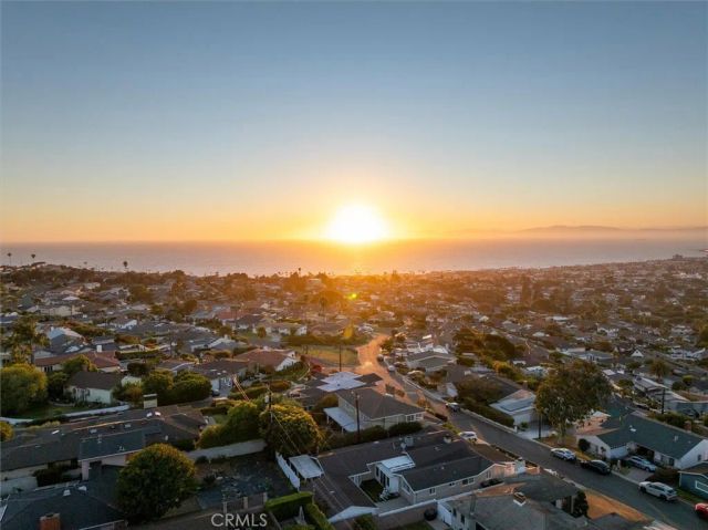 910 Calle Miramar, Redondo Beach, CA 90277