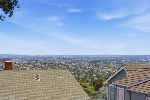 910 Calle Miramar, Redondo Beach, CA 90277