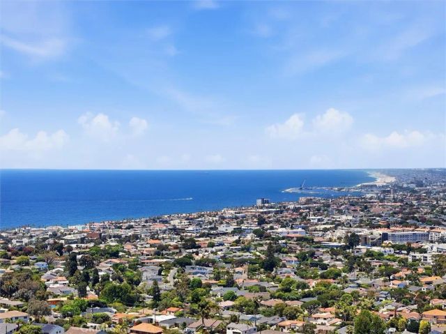 910 Calle Miramar, Redondo Beach, CA 90277