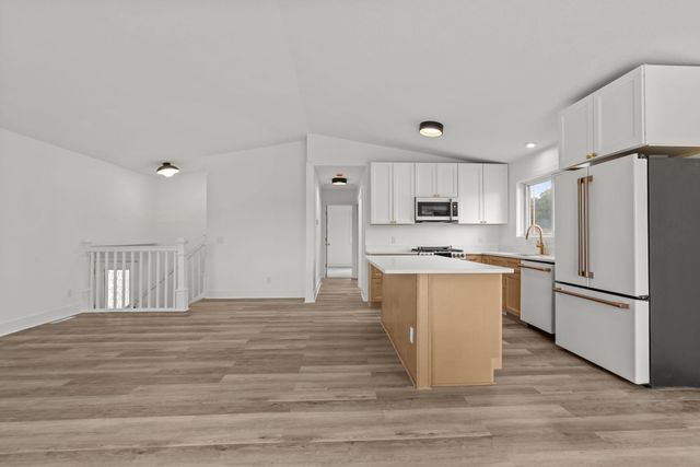1599 Lancaster Lane, Eagan, MN 55122