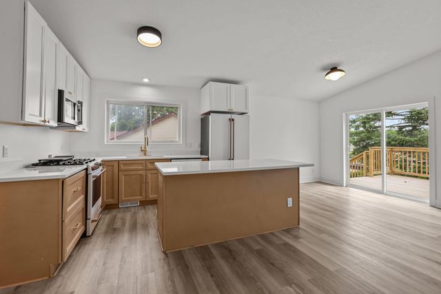 1599 Lancaster Lane, Eagan, MN 55122