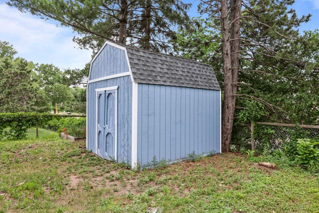 1599 Lancaster Lane, Eagan, MN 55122