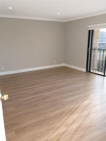500 NE 2nd Street 419, Dania Beach, FL 33004