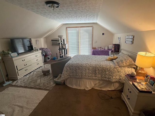 206 S 8th Street, Easley, SC 29640