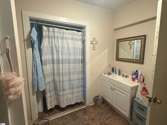 206 S 8th Street, Easley, SC 29640