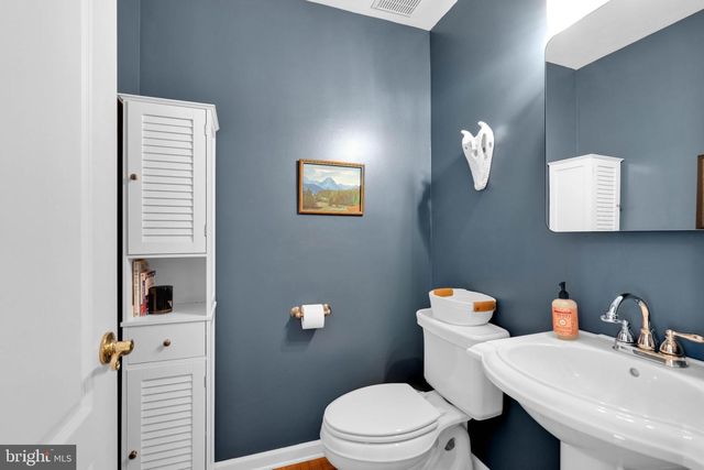 10 CHRISTOPHER LN, Glassboro, NJ 08028
