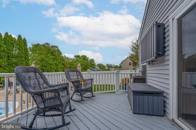 10 CHRISTOPHER LN, Glassboro, NJ 08028
