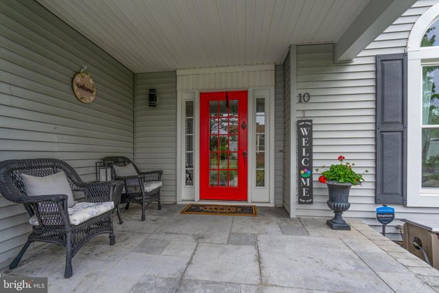 10 CHRISTOPHER LN, Glassboro, NJ 08028