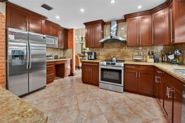 17342 SW 32nd Ln, Miramar, FL 33029