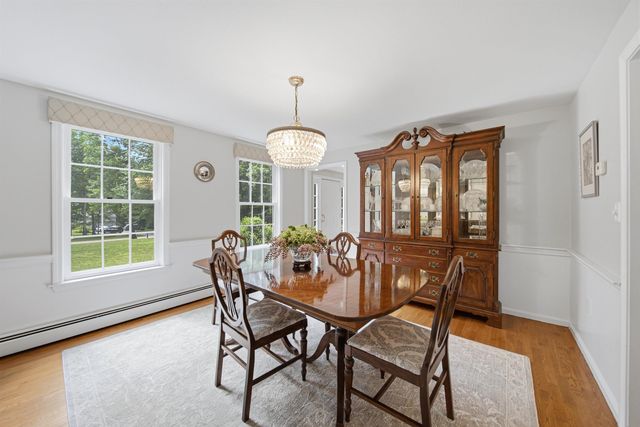 22 Hazelnut Lane, Londonderry, NH 03053