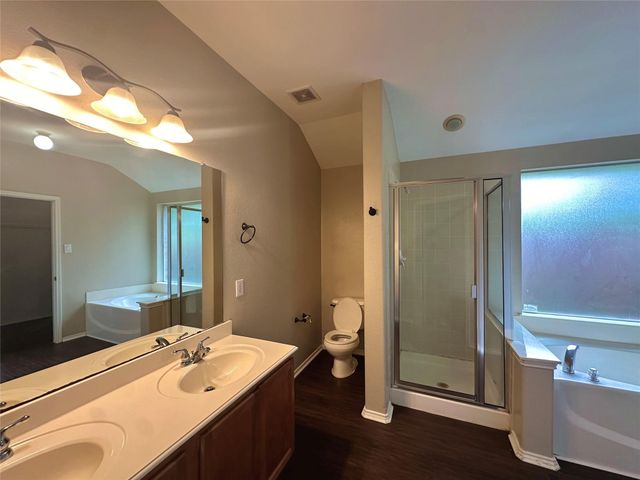 1726 Duck Cove Drive, Aubrey, TX 76227