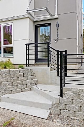 1467 S Columbian Way, Seattle, WA 98144