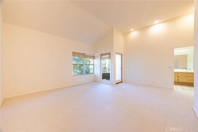 72 Vassar Aisle 185, Irvine, CA 92612