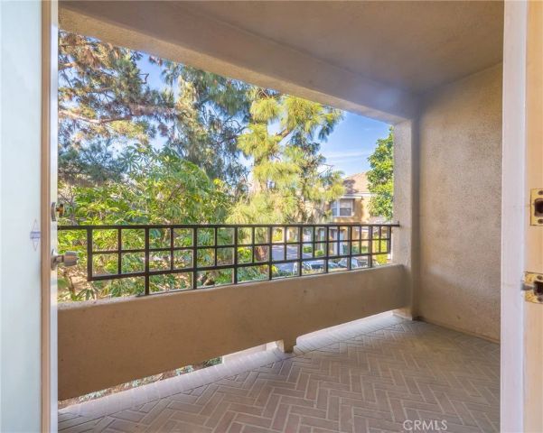 72 Vassar Aisle 185, Irvine, CA 92612