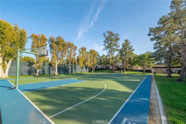 72 Vassar Aisle 185, Irvine, CA 92612